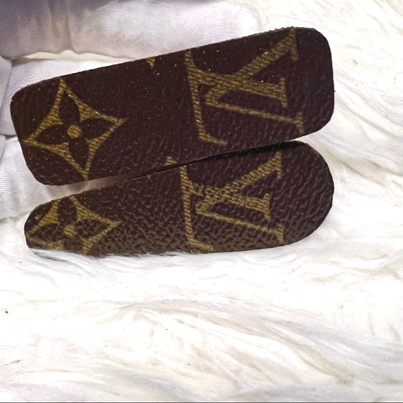 Louis Vuitton Hair Clips -Upcycled Luxury from Authentic Vintage Handbag Canvas - Picture 2 of 11